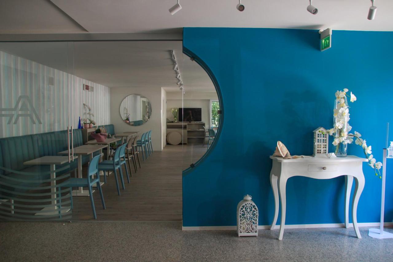Adria Hotel 3*